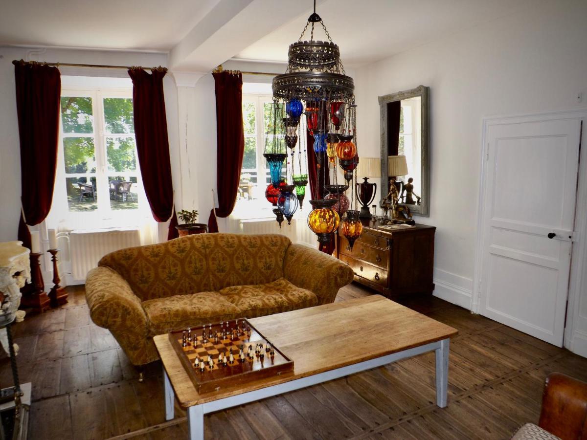 Domaine De Lalat - B&B With En-Suite Bathrooms All Rooms With Garden Views Montembœuf 外观 照片