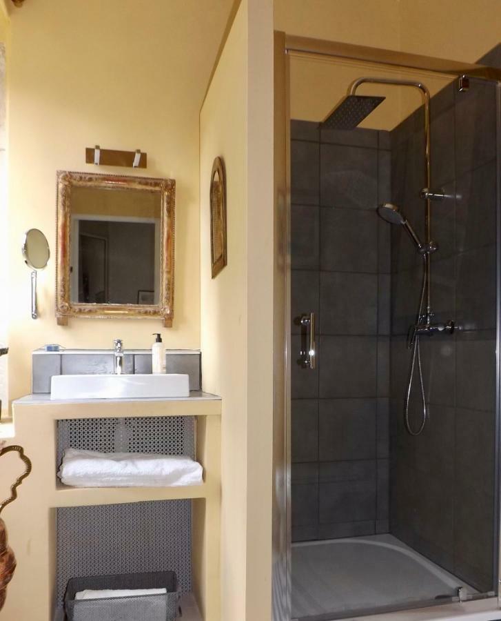Domaine De Lalat - B&B With En-Suite Bathrooms All Rooms With Garden Views Montembœuf 外观 照片